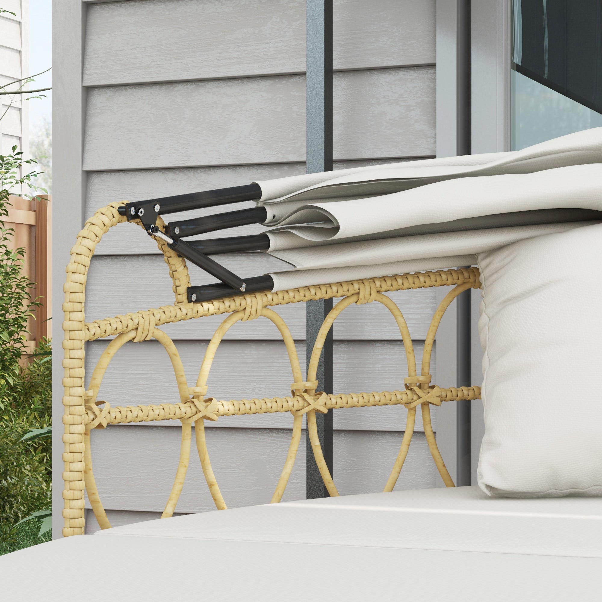 Round Outdoor Daybed with Retractable Canopy
