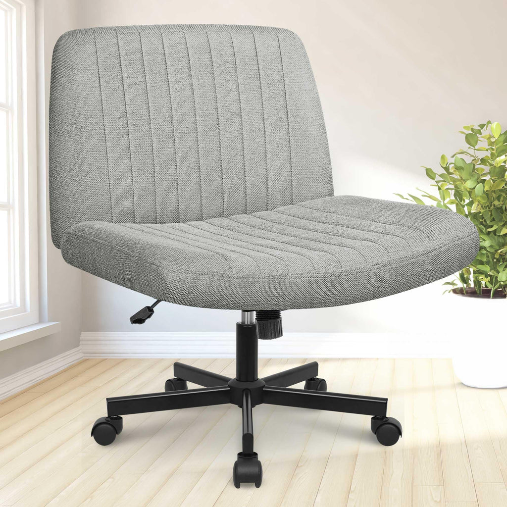 Wide Comfy Criss‑Cross Chair