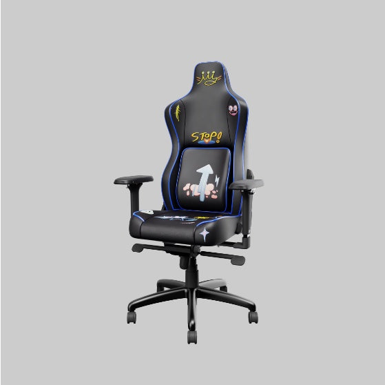 Gaming Chair with Dynamic Lumbar Support